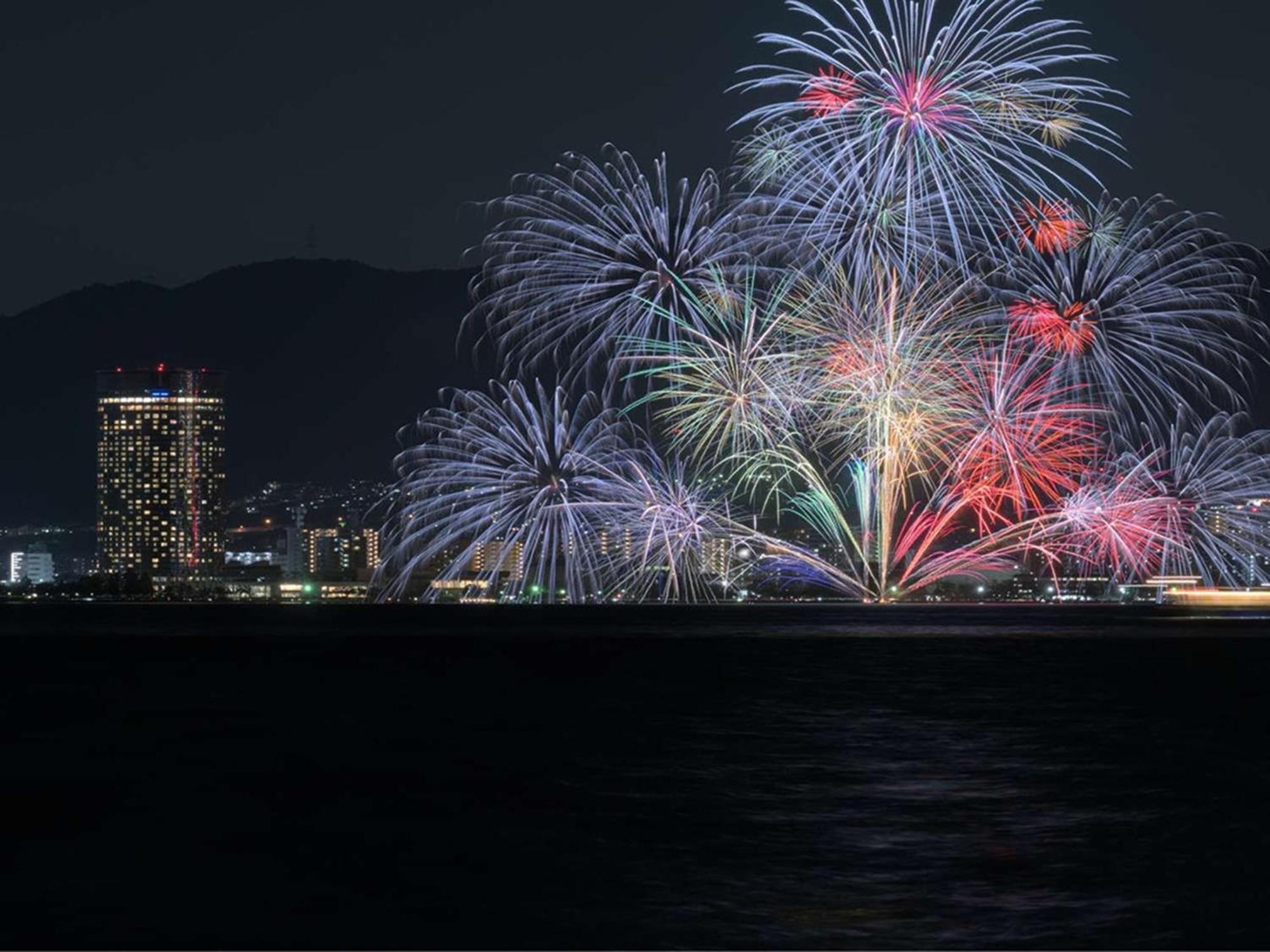 Lake Biwa Otsu Prince Hotel Exterior photo